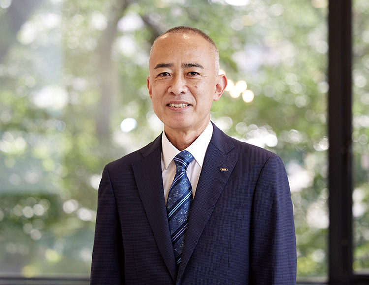 Yoshiaki Satake