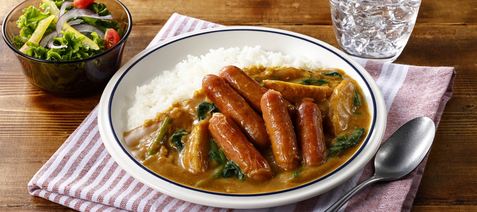Sausage and Mash with S&B Golden Curry Sauce Mix - HYPER JAPAN
